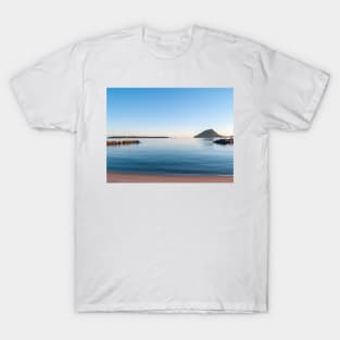 Landmark Mount Maunganui on horizon across Tauranga harbour T-Shirt